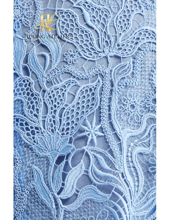 Signature Thread Lace